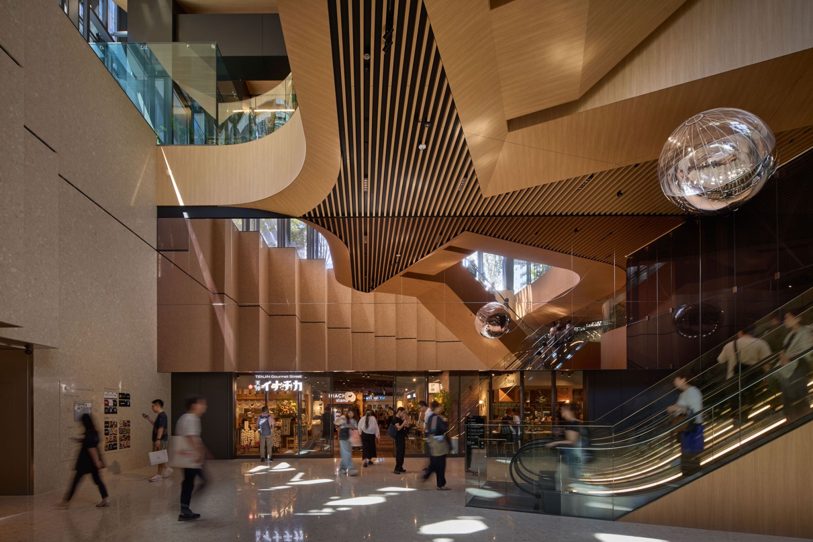 Tenjin Business Center II by OMA. Photograph by Tomoyuki Kusunose.