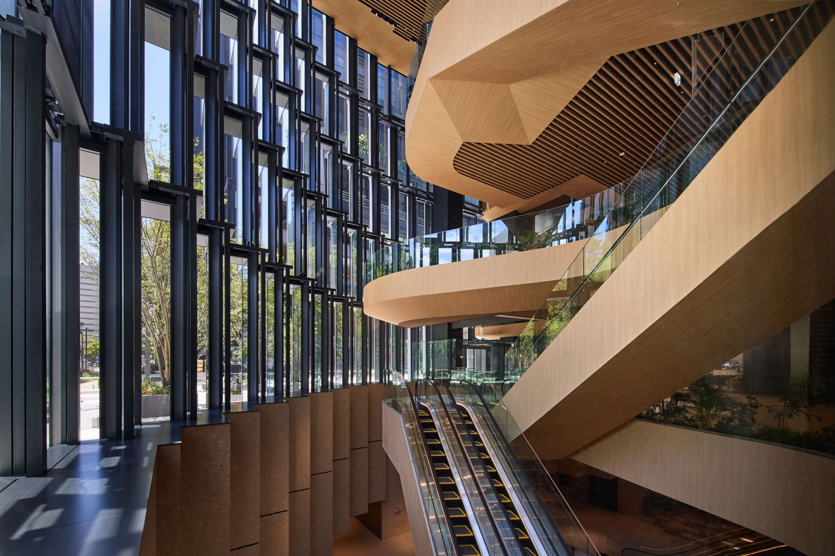 Tenjin Business Center II by OMA. Photograph by Tomoyuki Kusunose.
