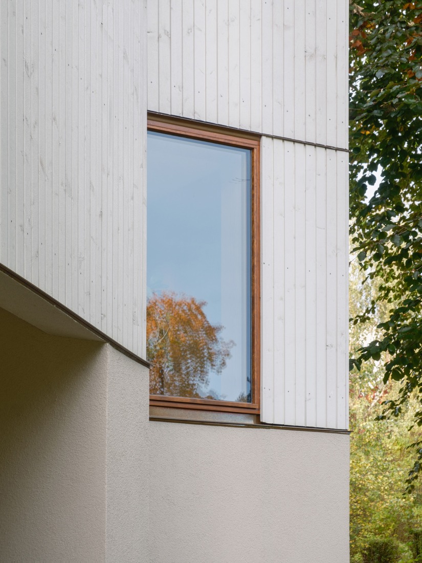 Villa Ris por R21 Arkitekter. Fotografía por Ruben Ratkusic.