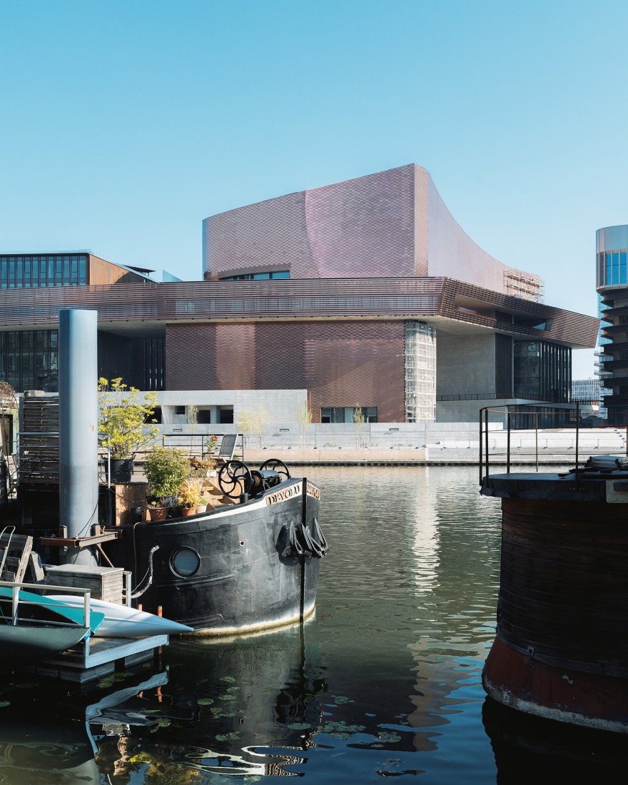 Le Large – Pointe des Arts Art Center – Seguin Island by RCR Arquitectes + CALQ Architects. Photograph by Nicolas Trouillard.