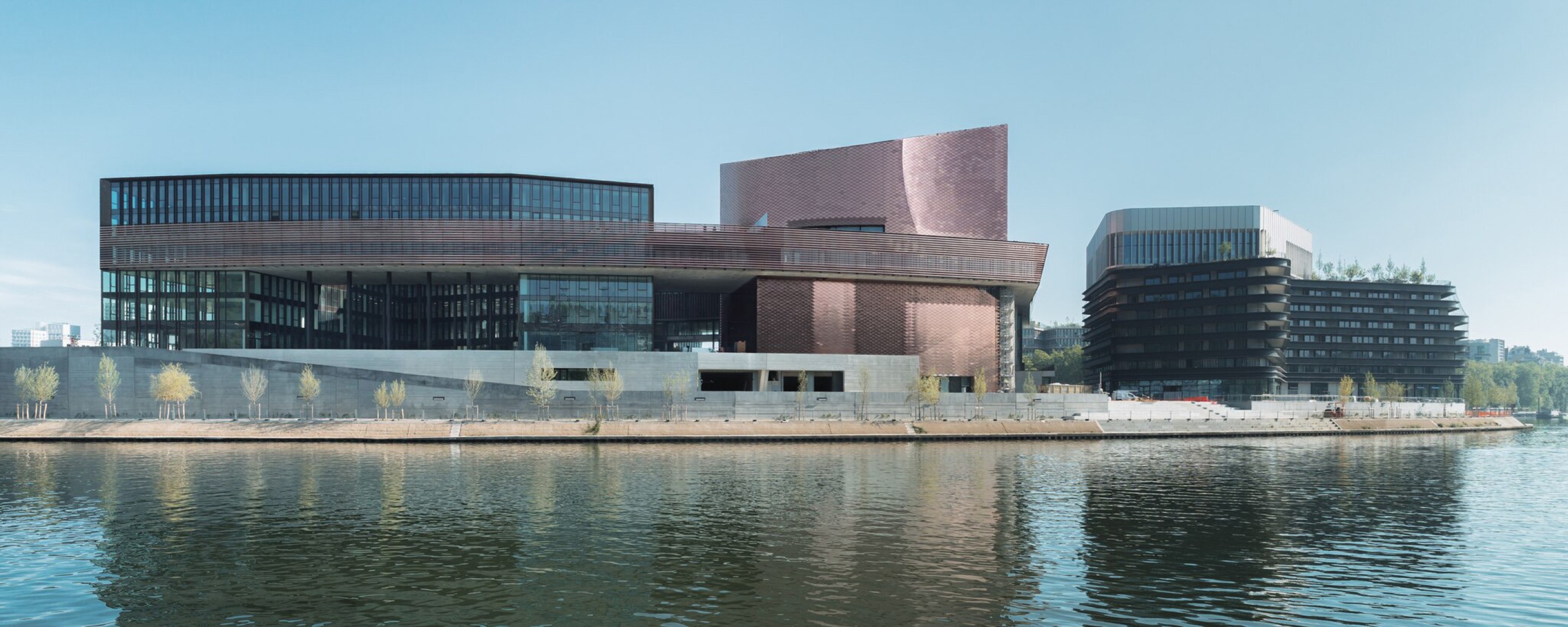 Le Large – Pointe des Arts Art Center – Seguin Island by RCR Arquitectes + CALQ Architects. Photograph by Nicolas Trouillard.