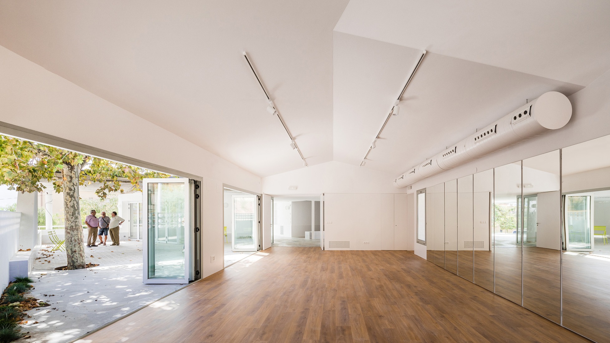 La Sauleda Social Center by Sarquella Torres + Marc Riera. Photograph by Joan Guillamat. La Sauleda Social Center by Sarquella Torres + Marc Riera.