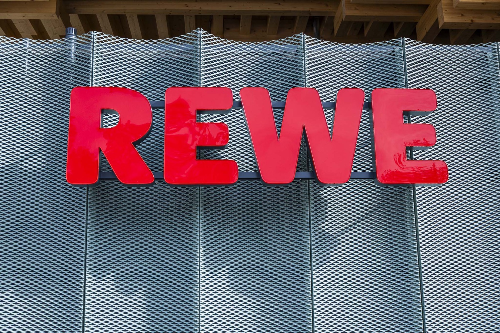 REWE Green Farming Berlin by ACME. Photograph by Christoph Große.   