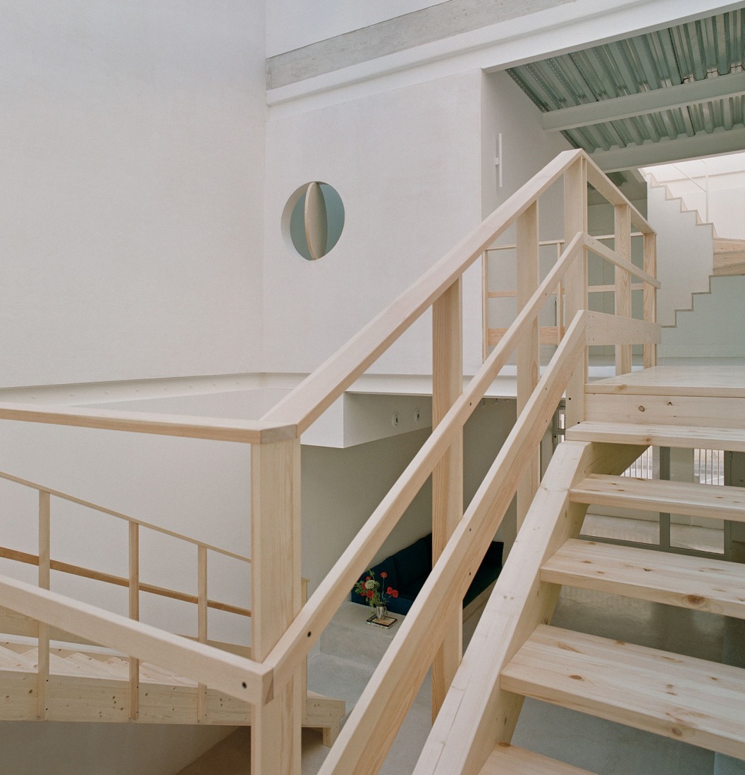 Villa V by Aramé Studio. Photograph by Bani Del Rio.