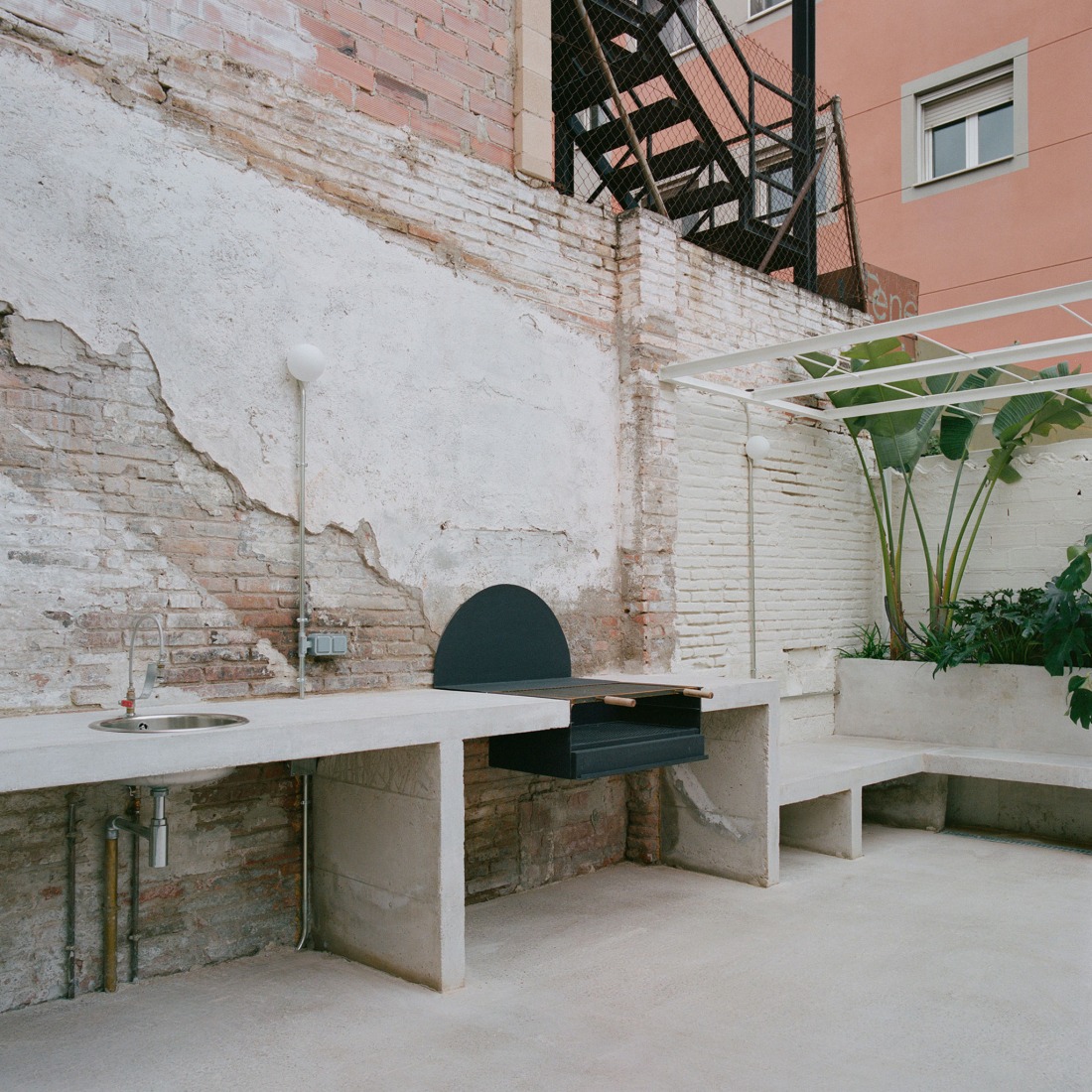 Villa V by Aramé Studio. Photograph by Bani Del Rio.