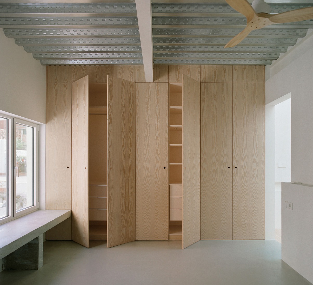 Villa V by Aramé Studio. Photograph by Bani Del Rio.