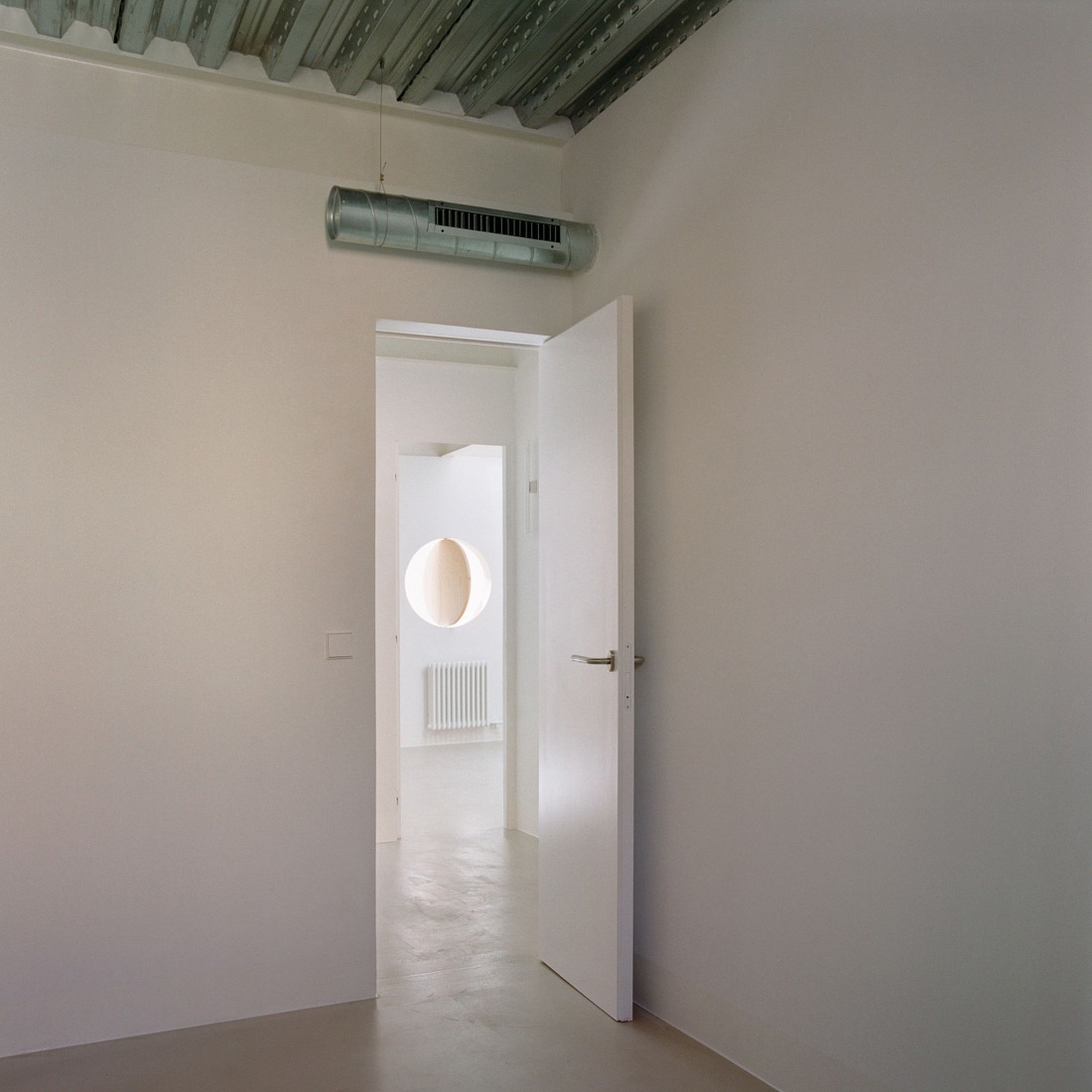 Villa V by Aramé Studio. Photograph by Bani Del Rio.