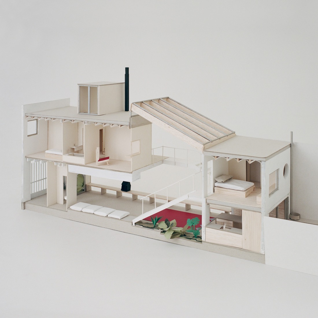 Model. Villa V by Aramé Studio.