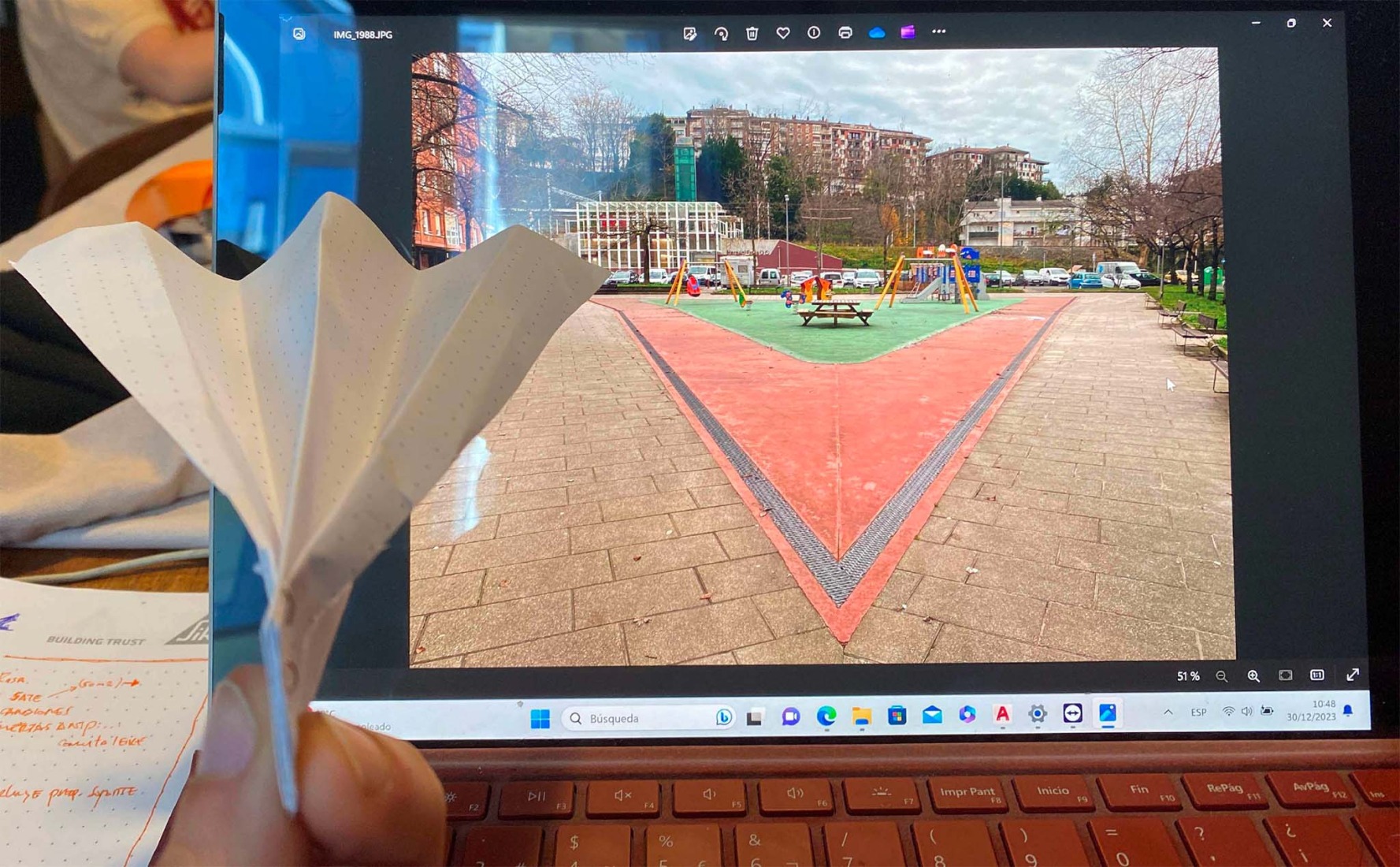Maqueta. Cubierta para parque infantil en Hernani por Arktelier.