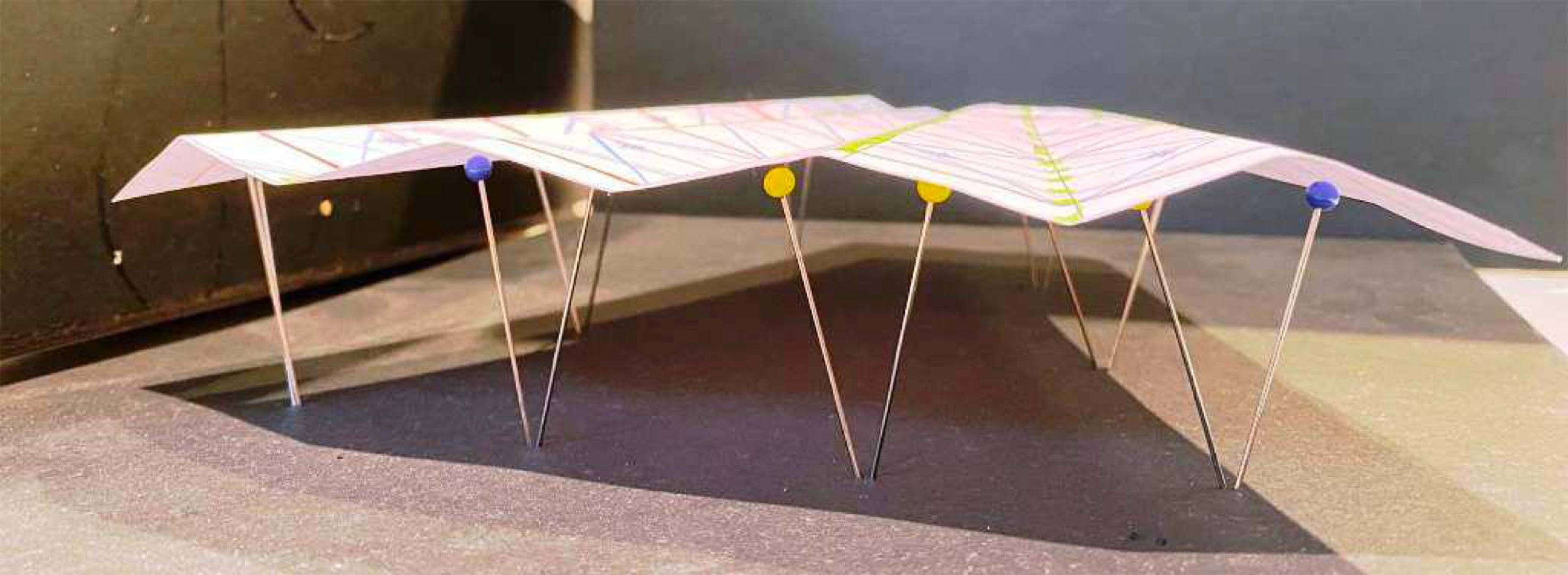 Maqueta. Cubierta para parque infantil en Hernani por Arktelier.