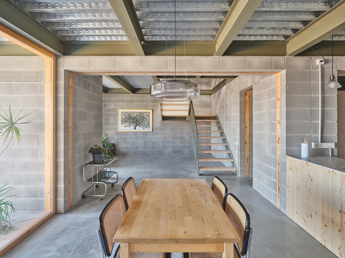 Casa de la Higuera por Comas-Pont arquitectes. Fotografía por Adrià Goula.