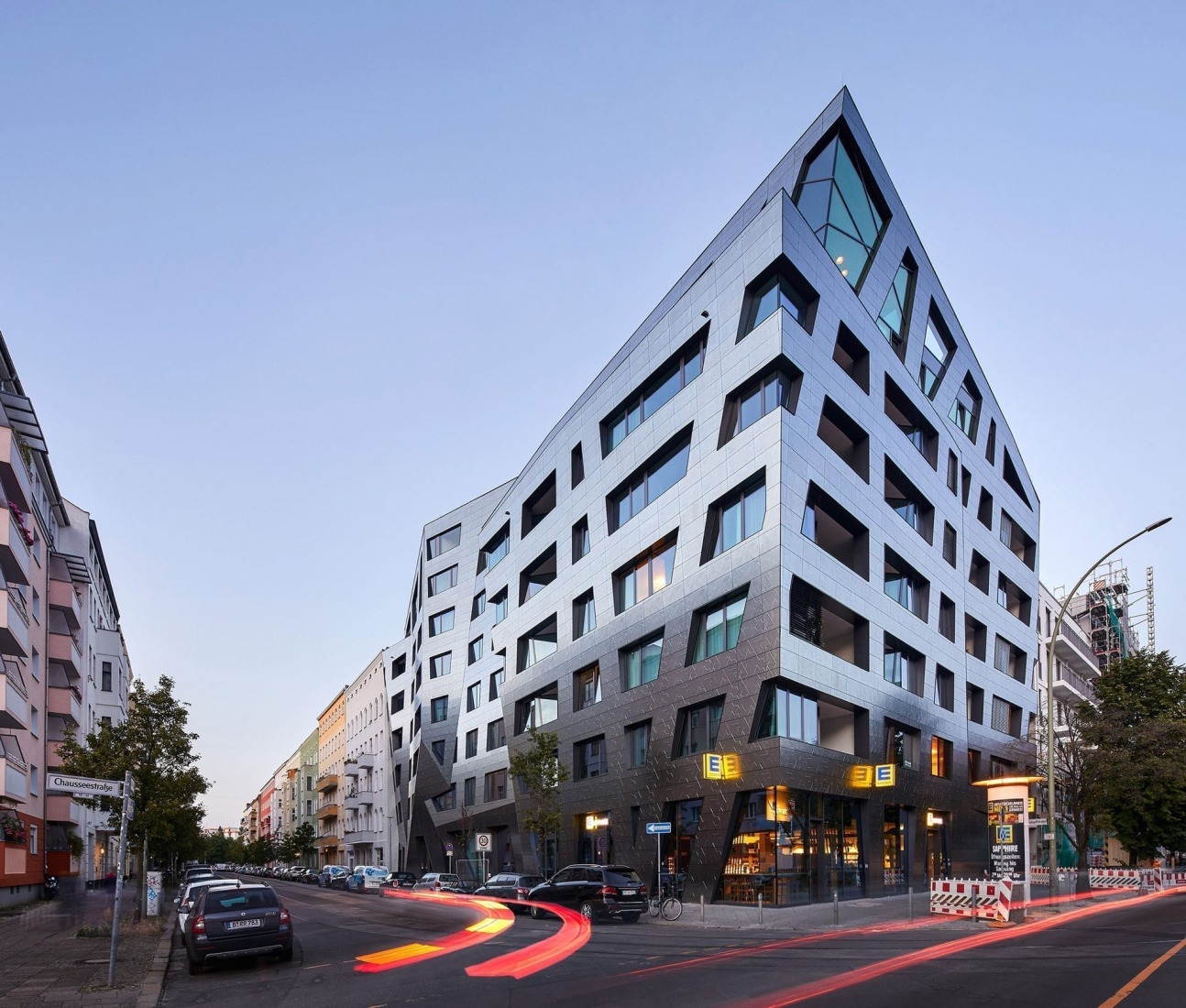 Sapphire, Berlin, Germany, 2017. Photograph by Hufton+Crow. Image courtesy of Daniel Libeskind.or Hufton+Crow. Imagen cortesía de Daniel Libeskind.