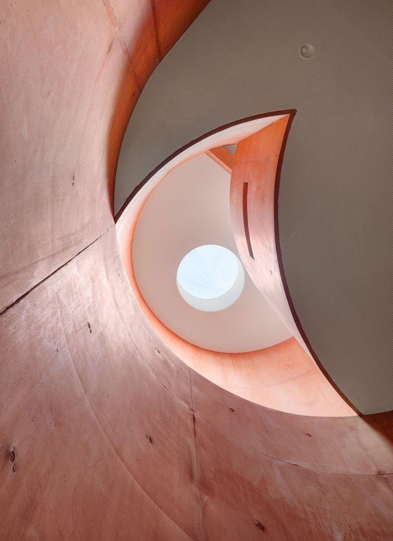 Dance, Music and Theatre Conservatoire by Dominique Coulon & associés. Photograph by Eugeni Pons.