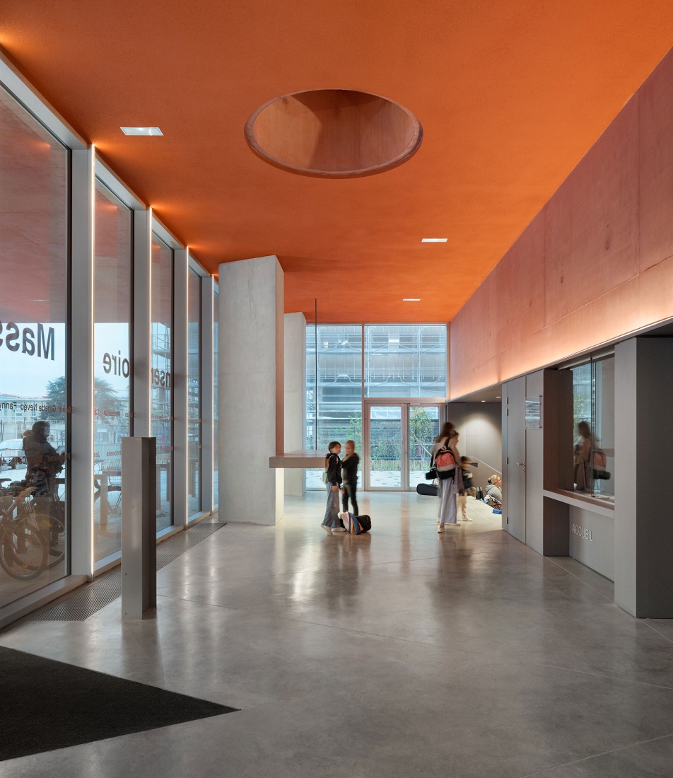 Dance, Music and Theatre Conservatoire by Dominique Coulon & associés. Photograph by Eugeni Pons.