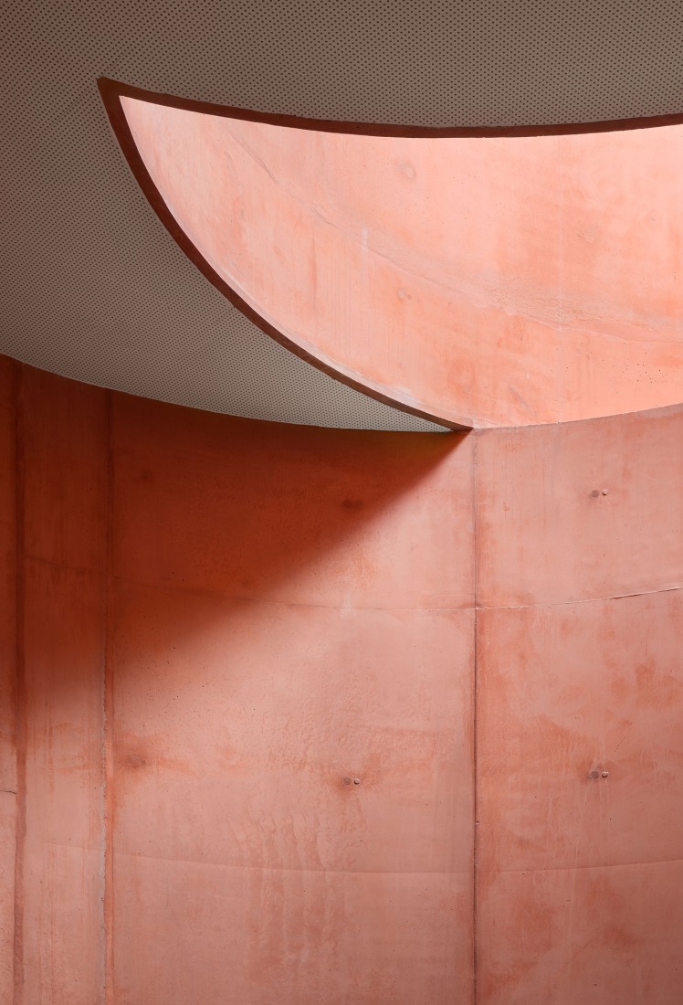 Dance, Music and Theatre Conservatoire by Dominique Coulon & associés. Photograph by Eugeni Pons.