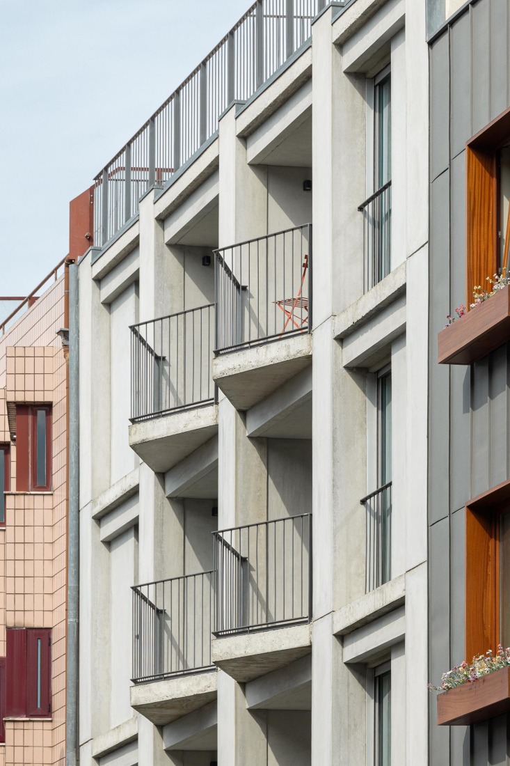 Costa Cabral Building by ENTRETEMPOS + ATA Atelier. Photograph by Ivo Tavares Studio.