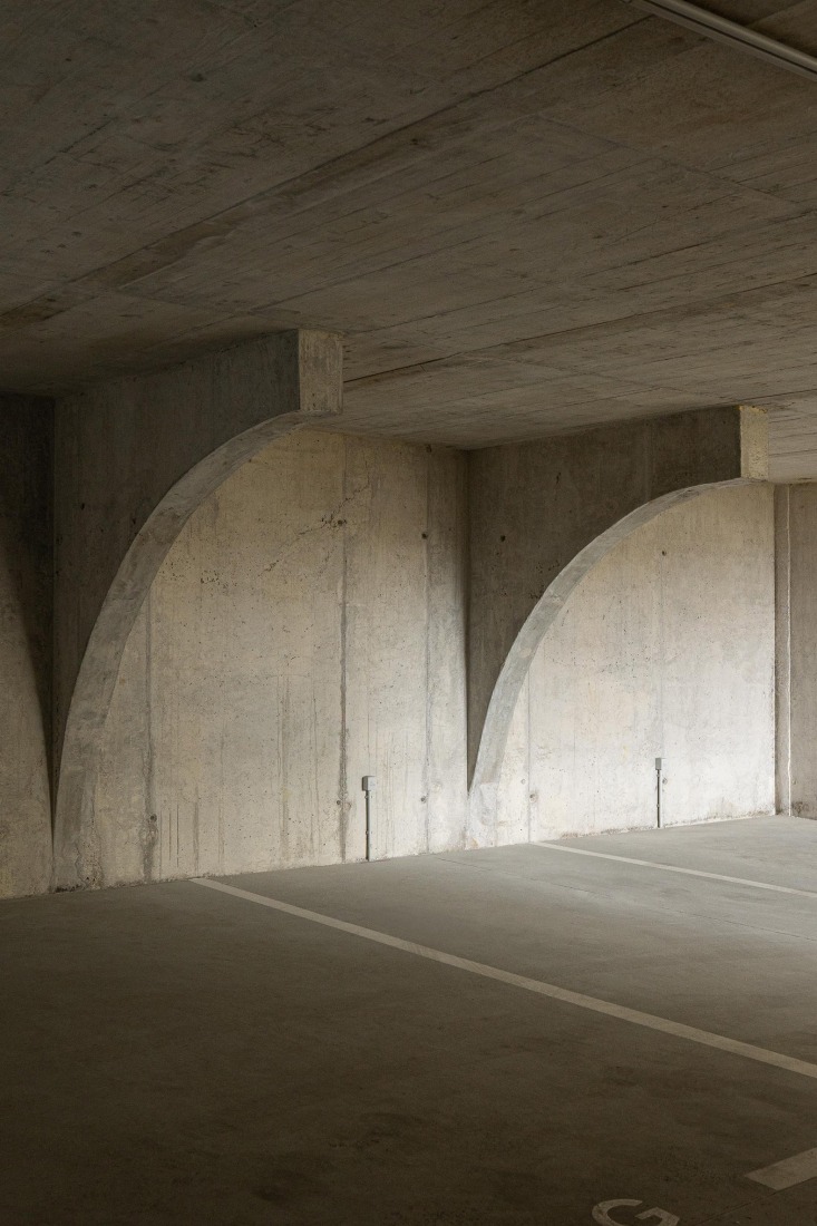 Costa Cabral Building by ENTRETEMPOS + ATA Atelier. Photograph by Ivo Tavares Studio.