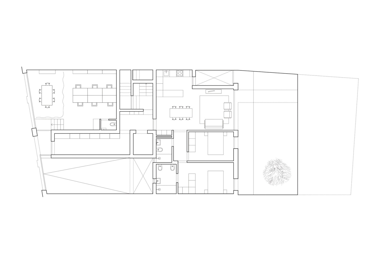 Floor plan. Costa Cabral Building by ENTRETEMPOS + ATA Atelier.