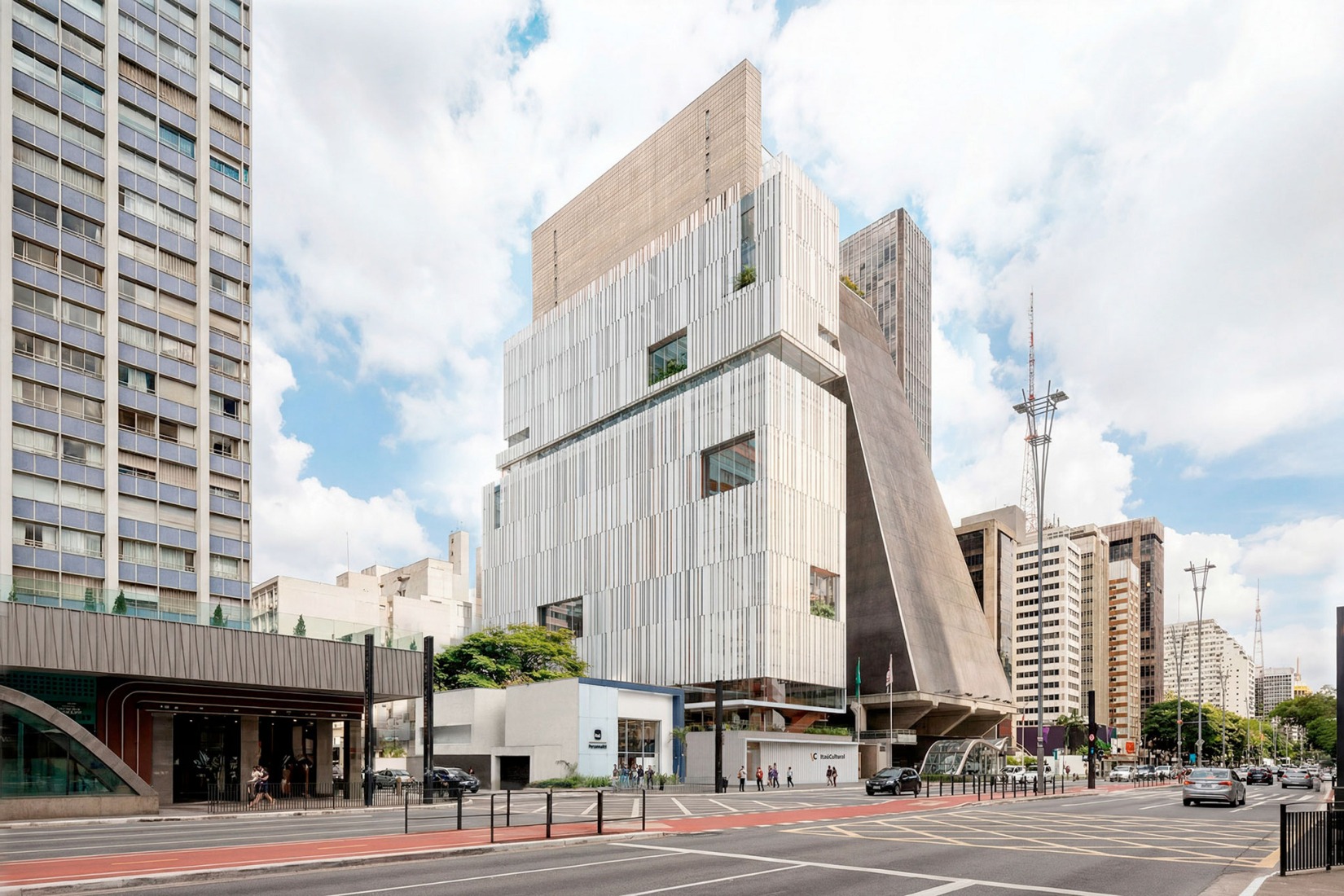  Itaú Cultural New Headquarters by Estúdio Módulo.