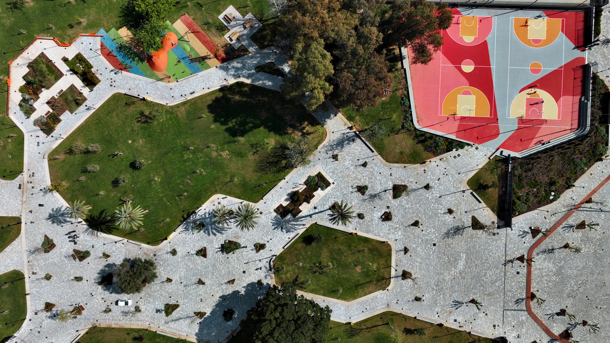 Roig Arena Park by Gustavo Marina Paisajistas. Photograph by Milena Villalba.