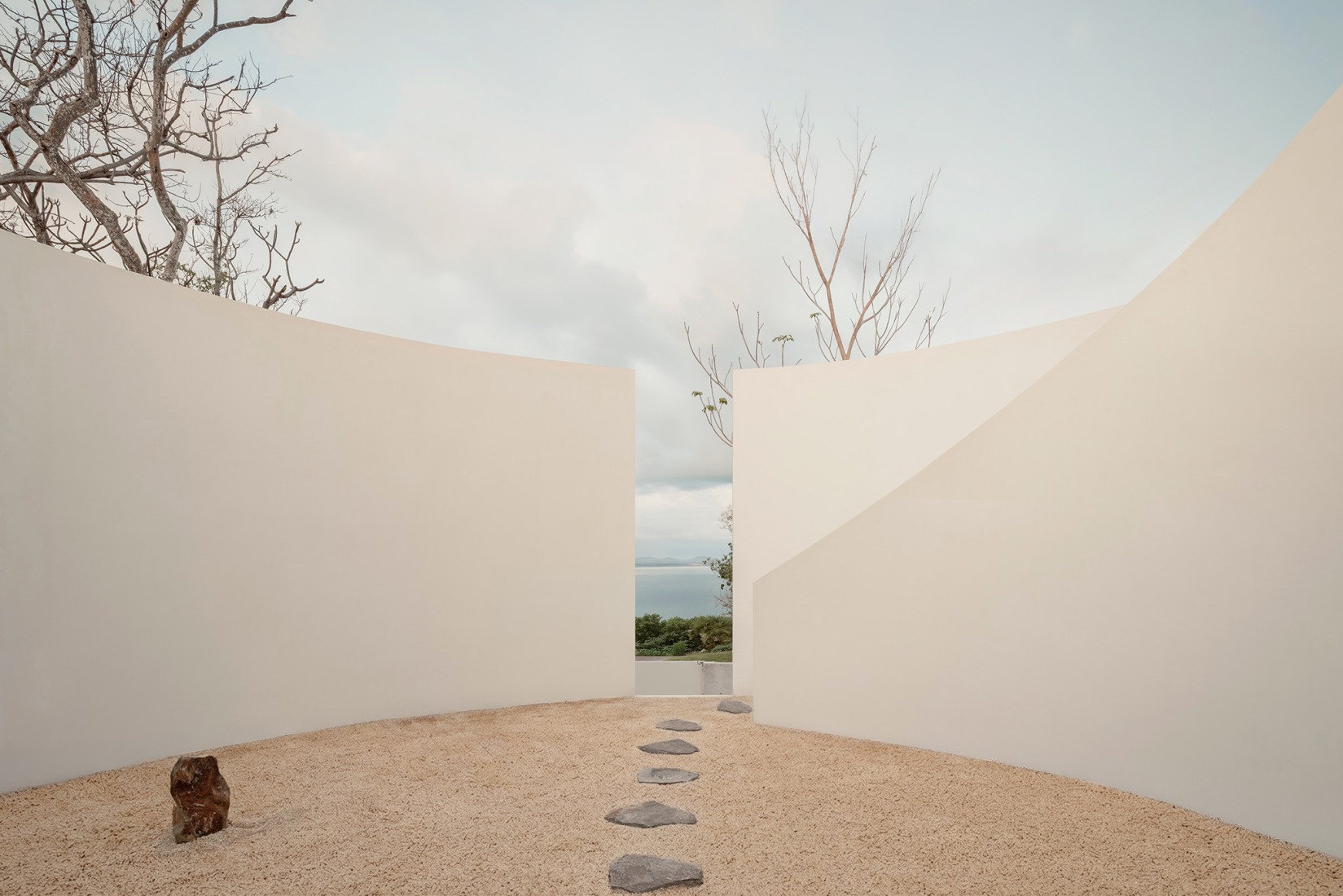 Malonic House by HW Studio. Photograph by César Béjar.