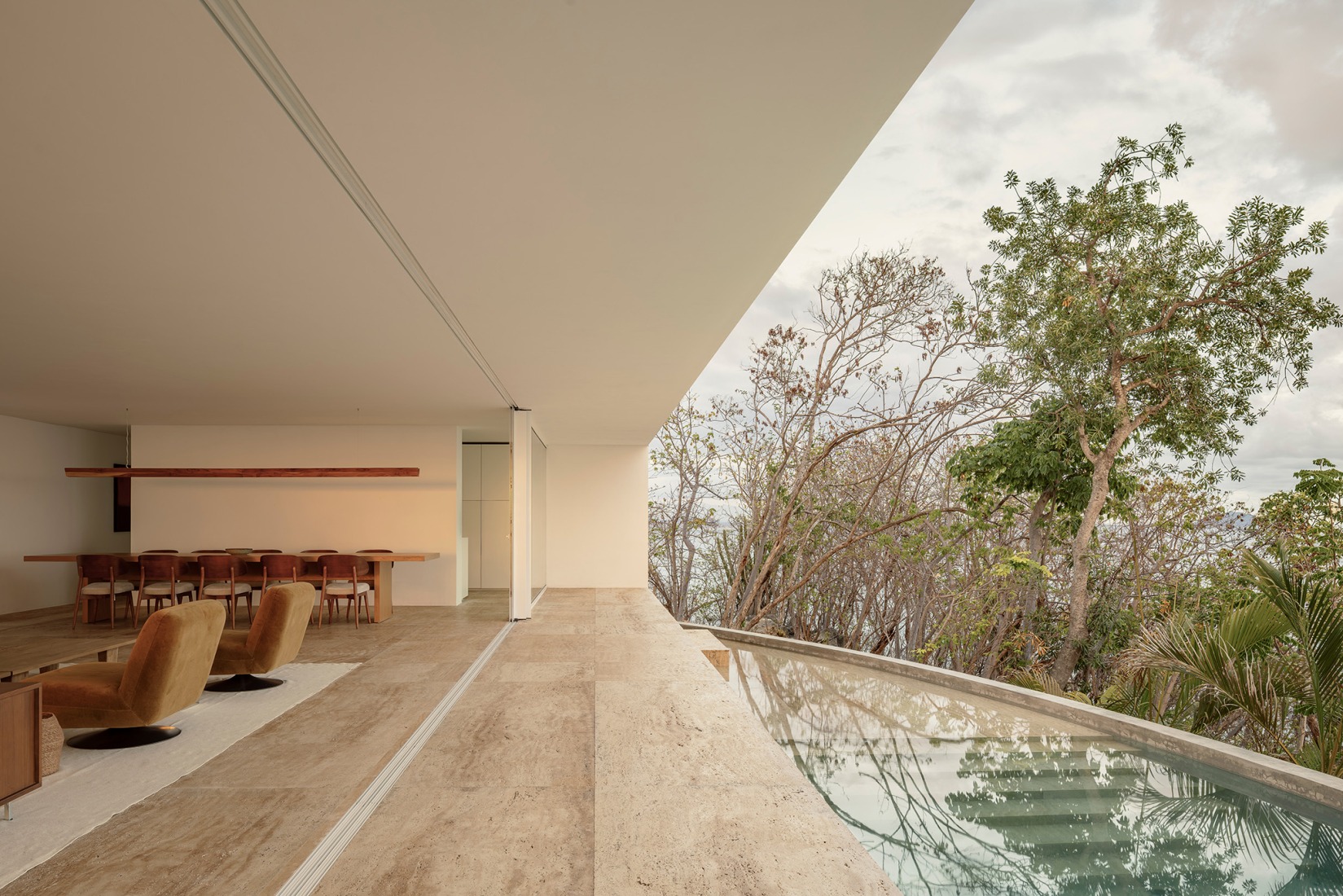 Malonic House by HW Studio. Photograph by César Béjar.