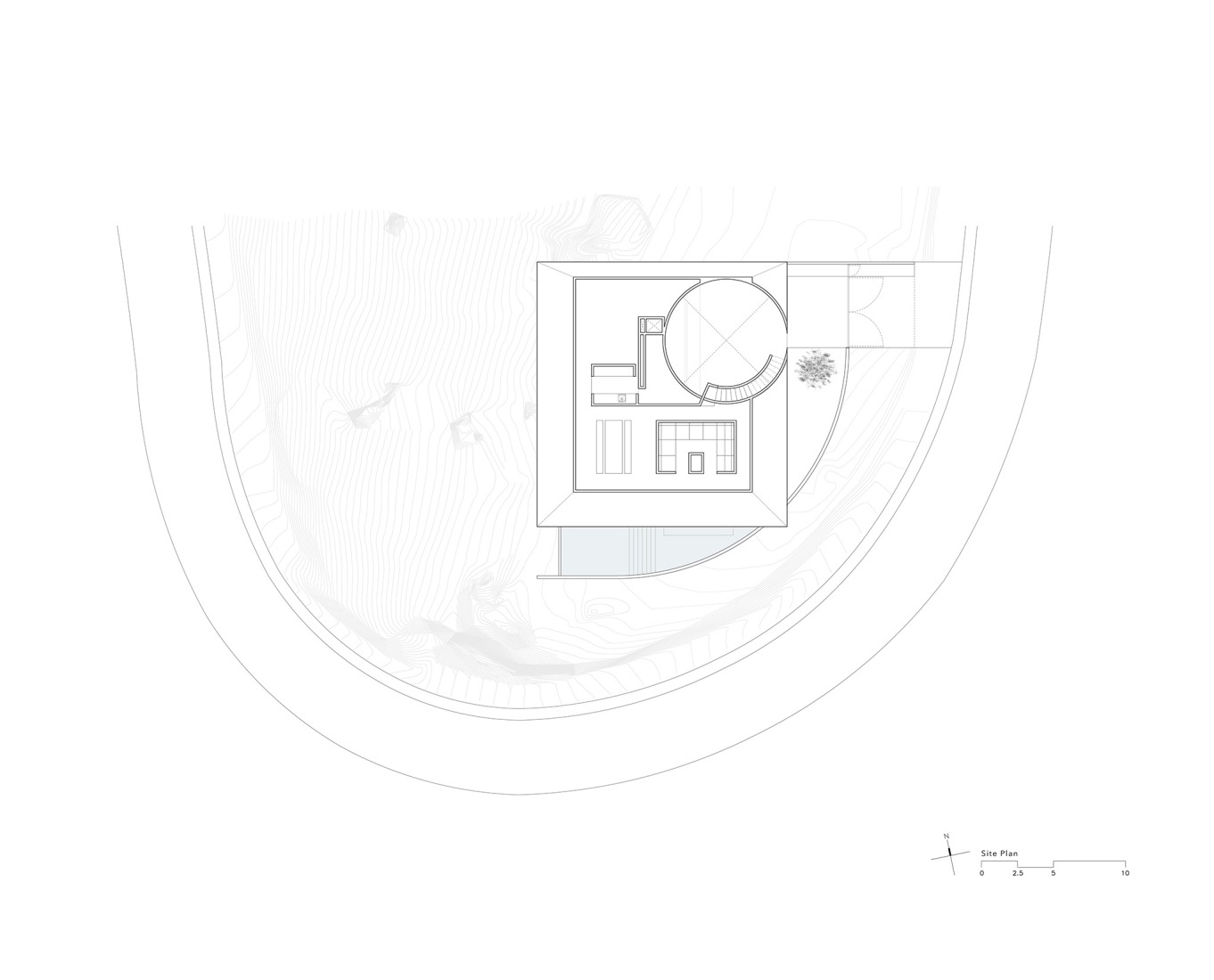 Site plan. Malonic House by HW Studio.