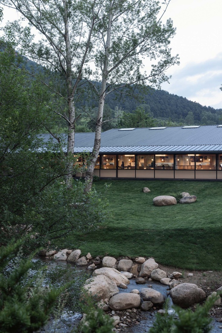 «Shan Canteen» por llLab. Fotografía por Arch-Exist Photography.
