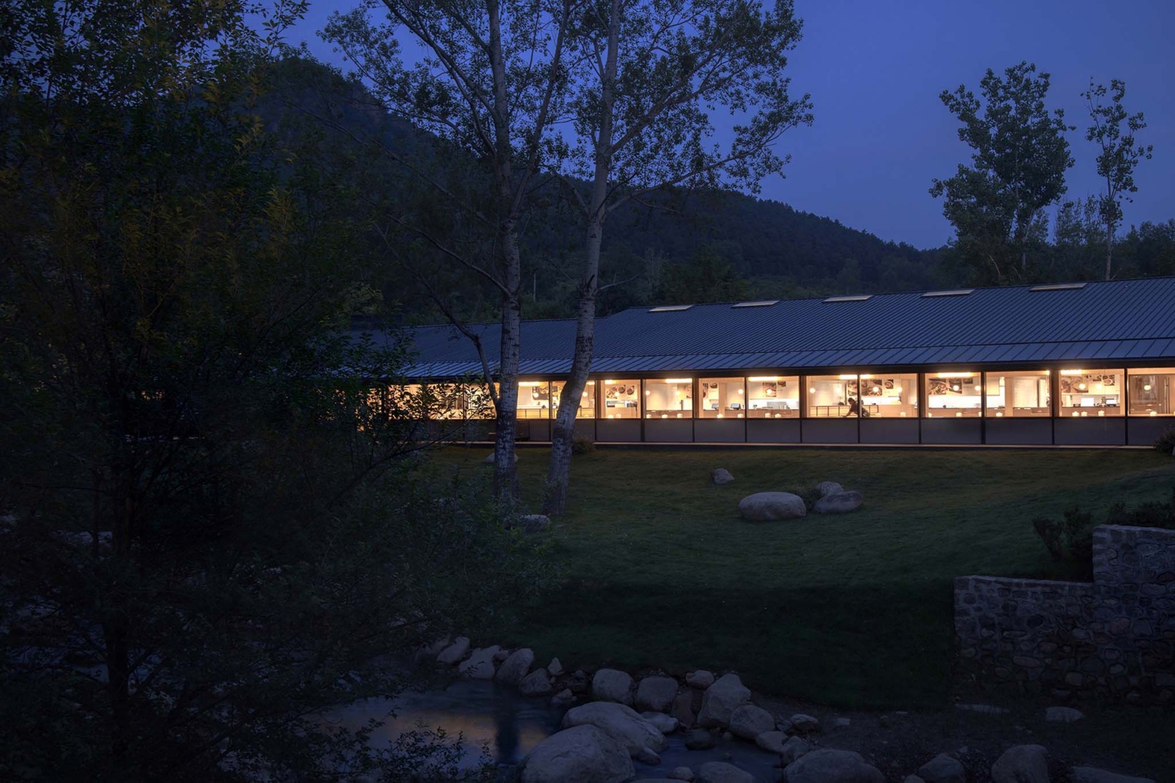 «Shan Canteen» por llLab. Fotografía por Arch-Exist Photography.
