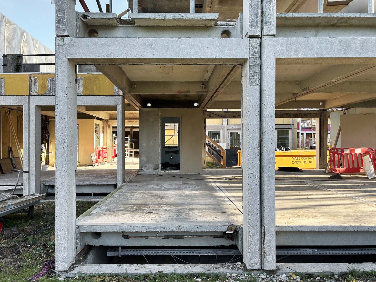 Construction process. WVDM Living Lab by MAKER architecten.