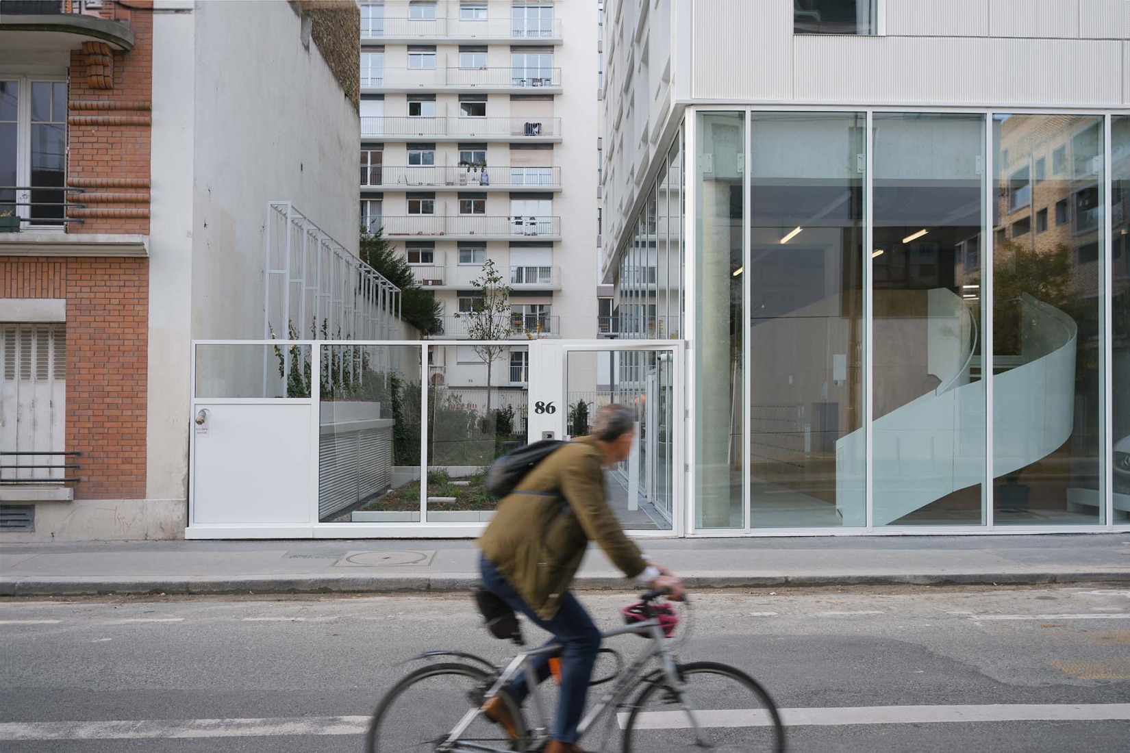 Residencia de estudiantes Lourmel por MARS Architectes. Fotografía por Raphael Renard.