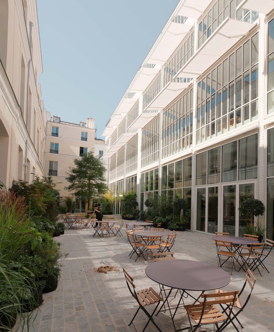 Pavée Street by MARS Architectes. Photograph by Raphael Renard.