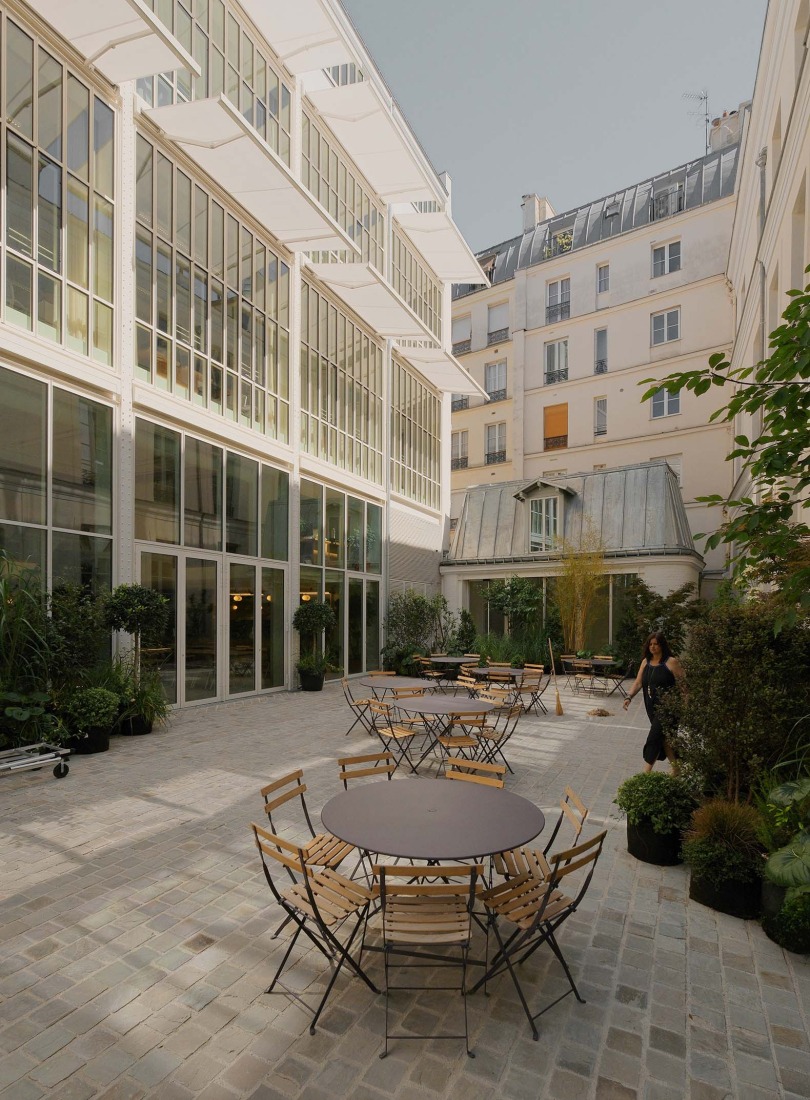 Pavée Street by MARS Architectes. Photograph by Raphael Renard.