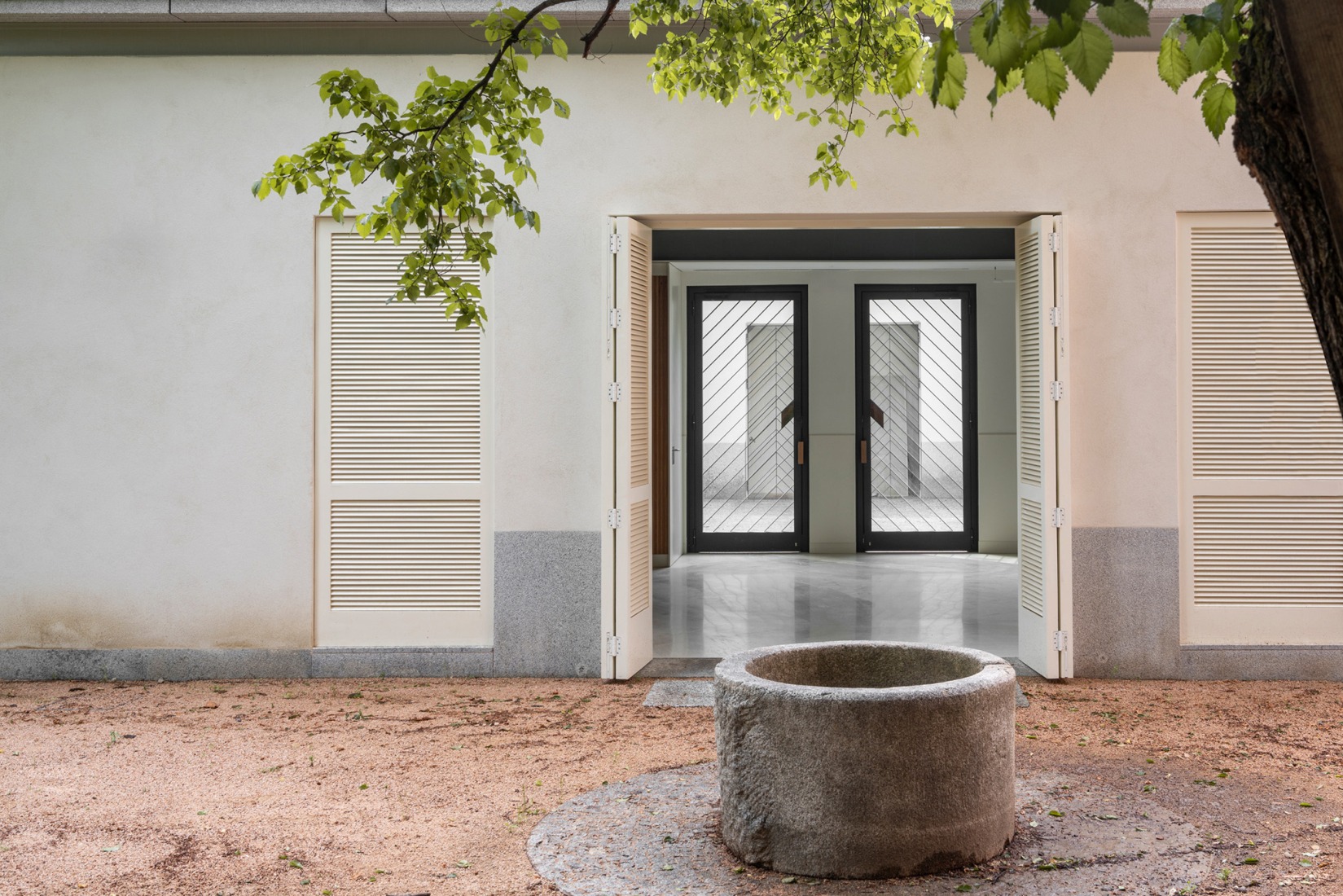 Restoration of the gardens of the Vista Alegre Estate by Mónica Alberola. Photograph by Luis Asín.