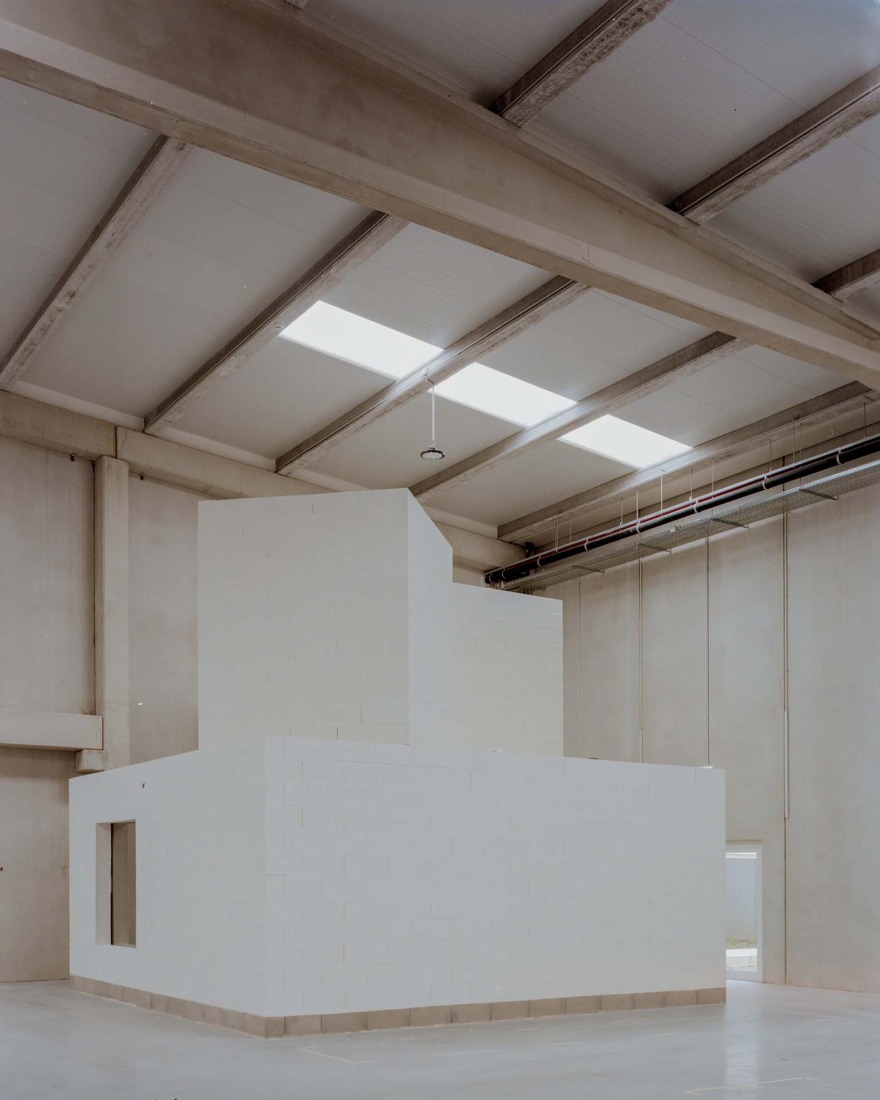 Corcet Headquarters Building by Nuno Melo Sousa. Photograph by Federico Farinatti. 