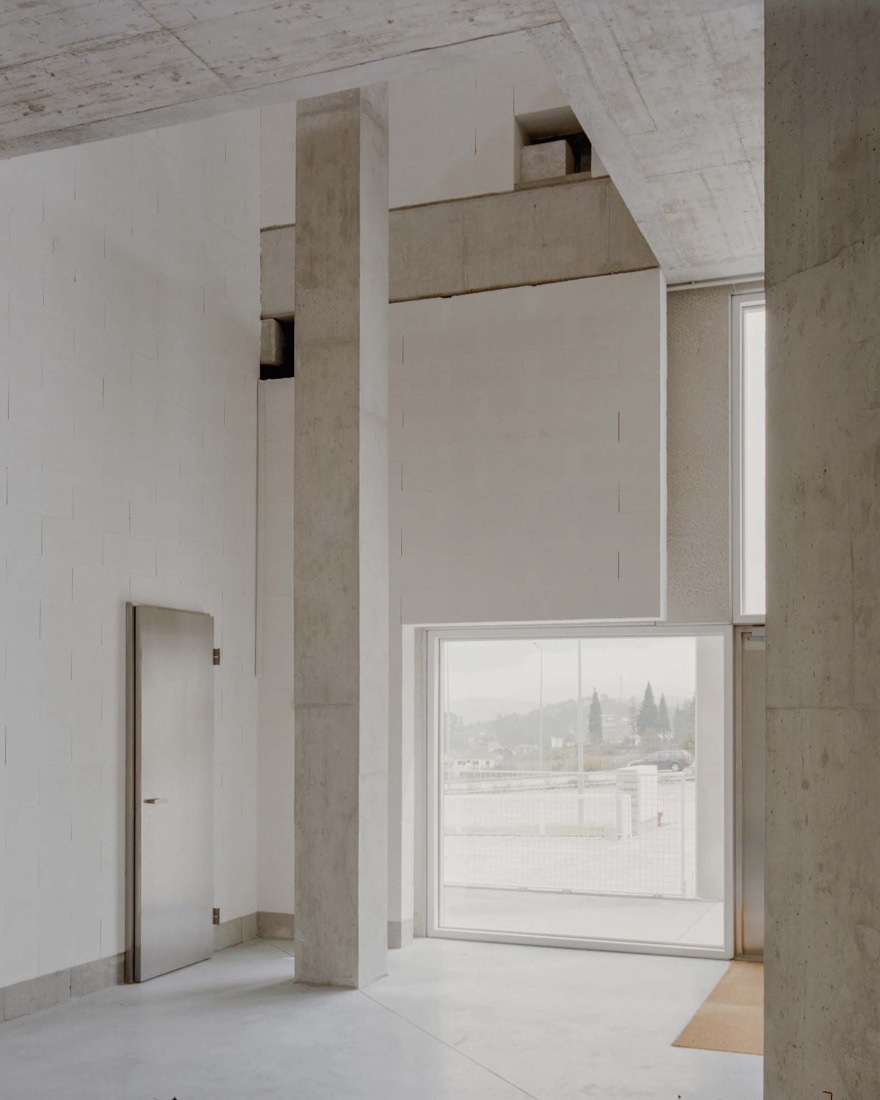 Corcet Headquarters Building by Nuno Melo Sousa. Photograph by Federico Farinatti. 