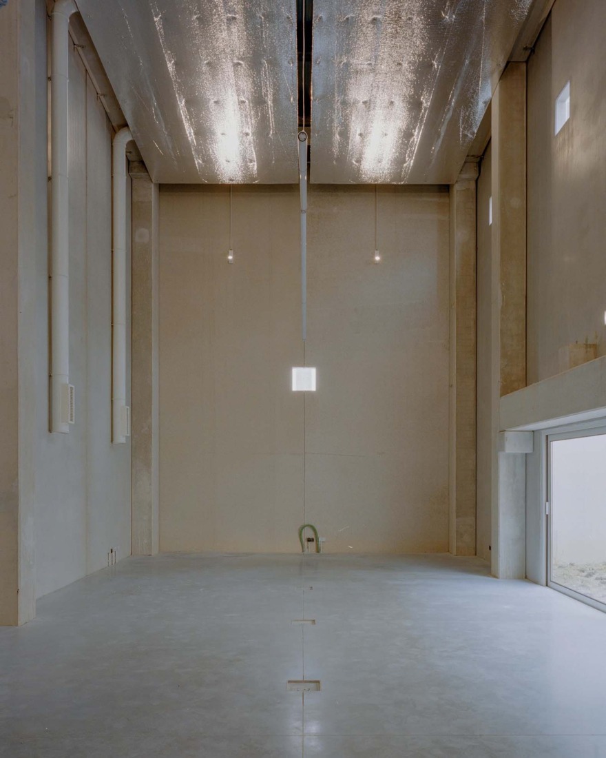 Corcet Headquarters Building by Nuno Melo Sousa. Photograph by Federico Farinatti. 