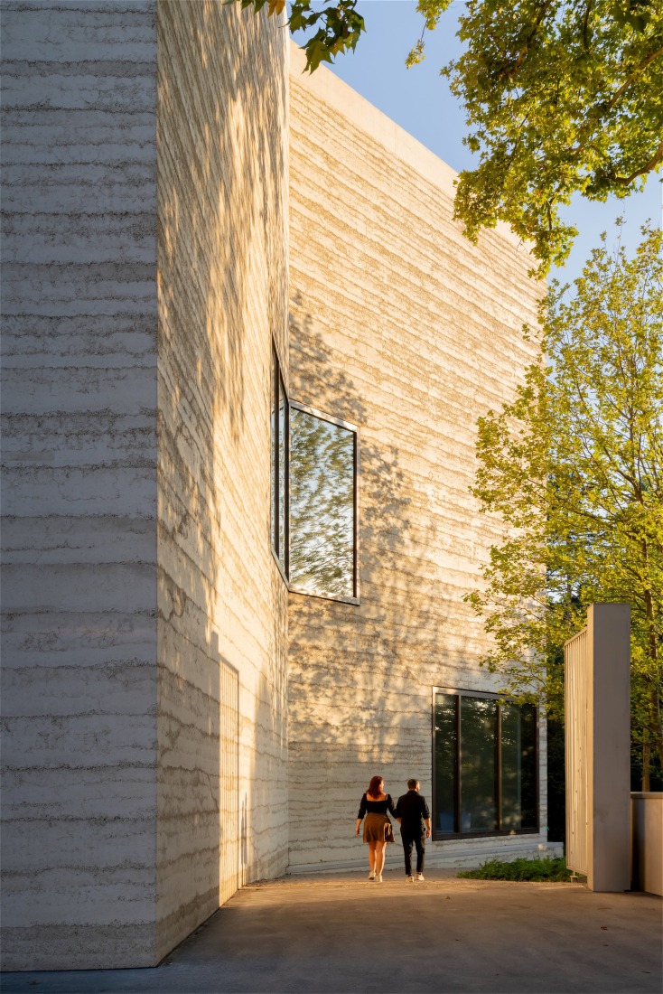 El conjunto ampliado de la Fundación Beyeler, Museo Wyss por Atelier Peter Zumthor. Fotografía por Iwan Baan.