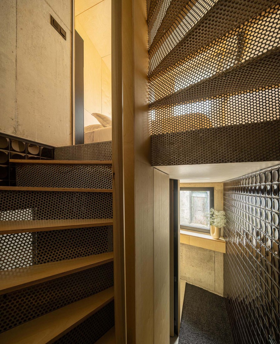 Mini Atalhada por SO Arquitetura & Design. Fotografía por Ivo Tavares Studio.