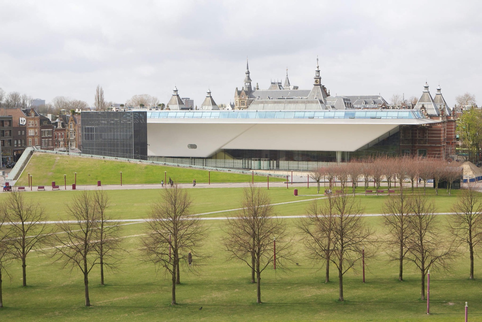 Stedelijk Museum facade as seen from the Museumplein (Museum Plaza). Photograph by Ernst van Deursen.