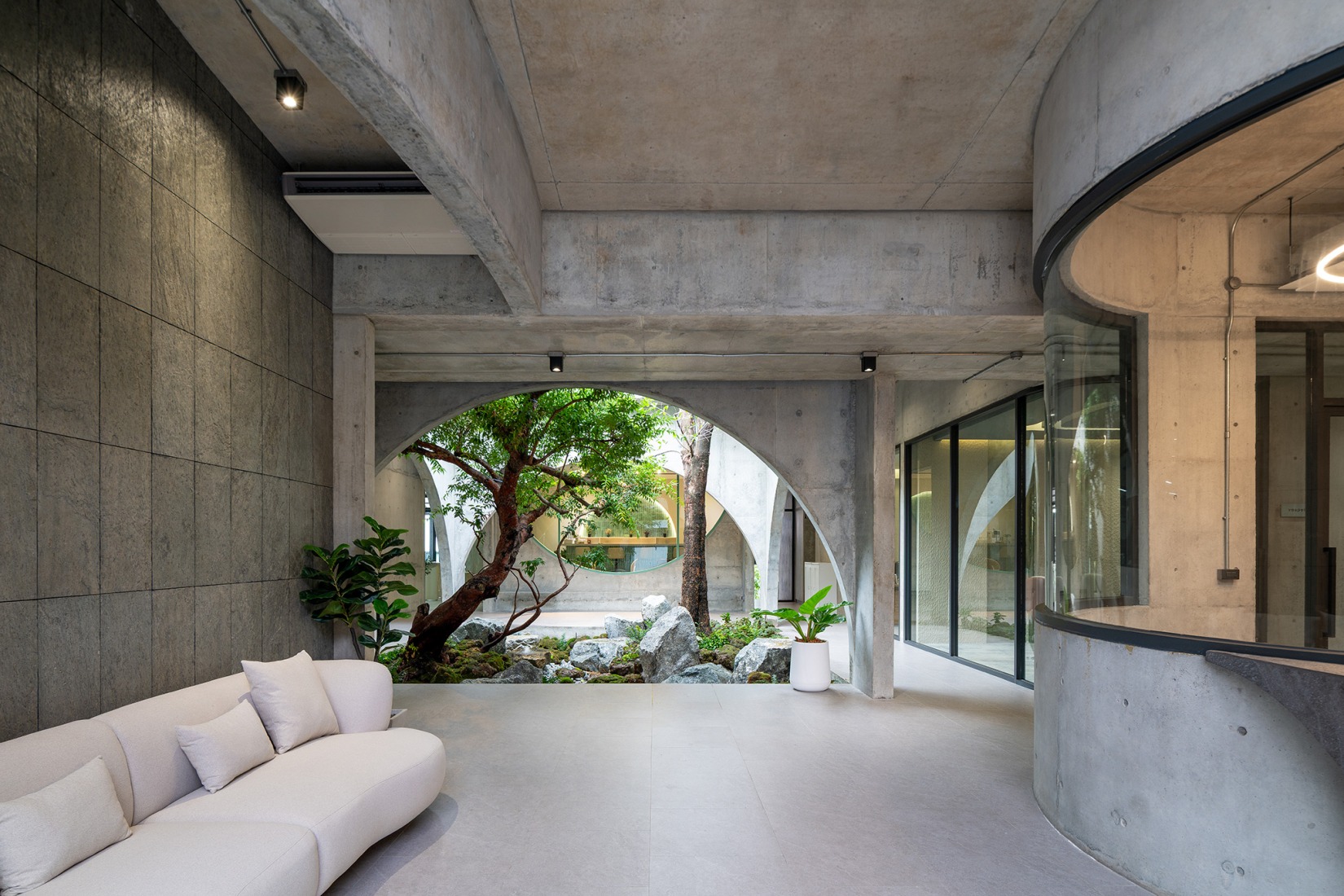 Office + Interior space. Novolife HQ Office by Studio Krubka. Photograph by Weerapon Singnoi.