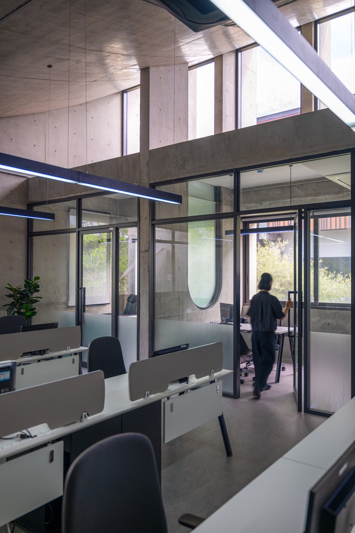 Office + Interior space. Novolife HQ Office by Studio Krubka. Photograph by Weerapon Singnoi.