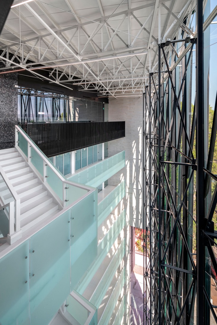 UAD Alamedas Tower by Jonathan Corral Arquitectos. Photograph by Recording Architecture.