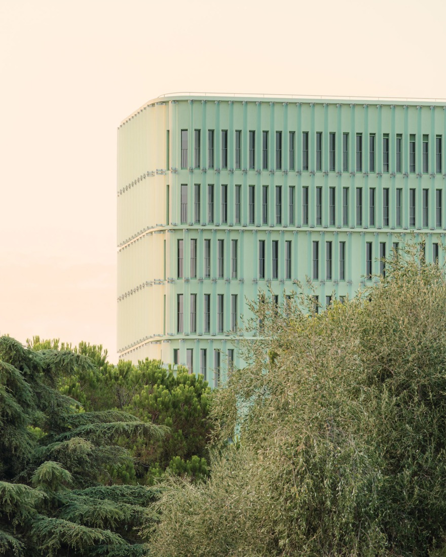 OASIS by Atelier Stéphane Fernandez. Photograph by Vladimir de Mollerat du Jeu.
