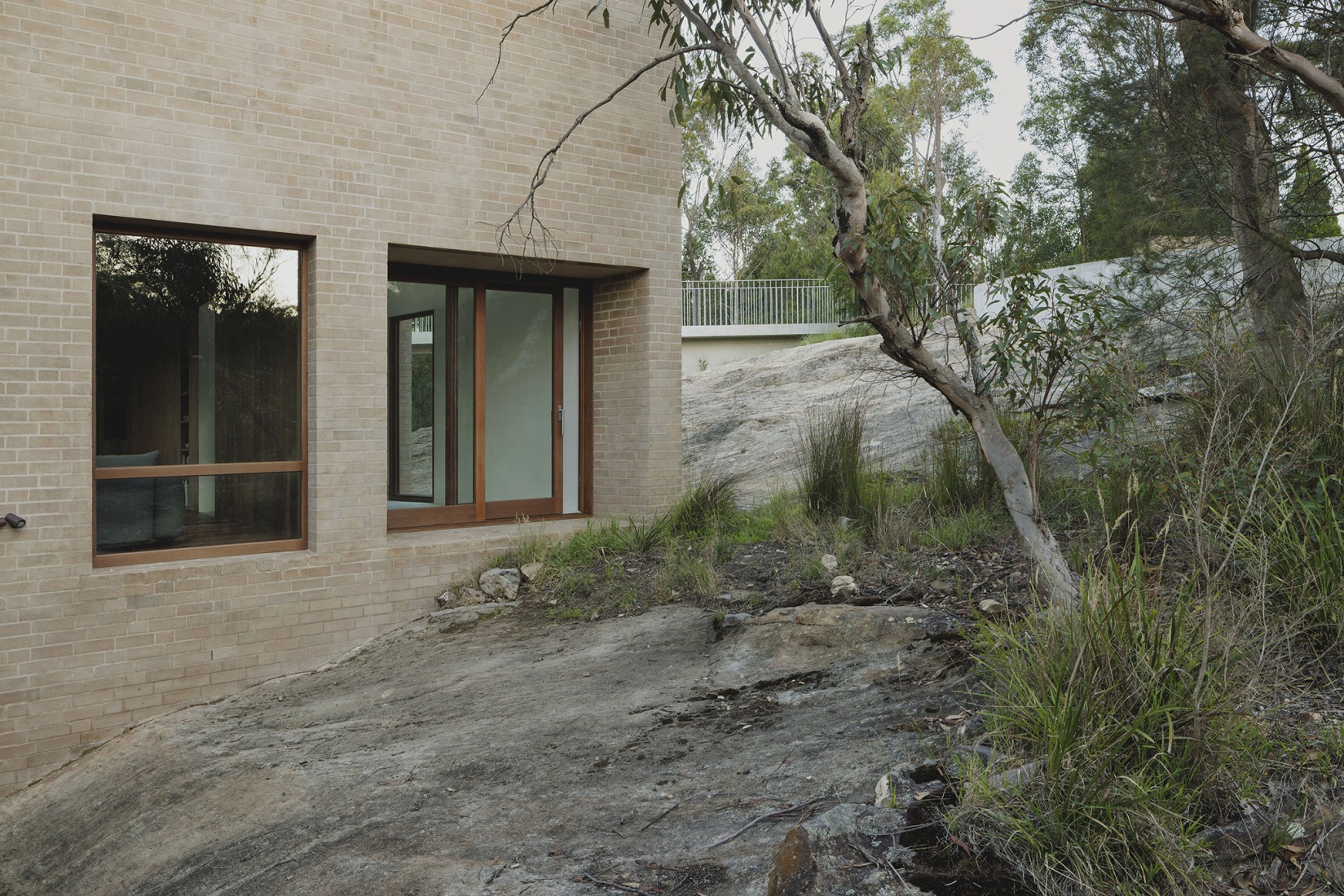 Casa EA por Bokey Grant. Fotografía por Clinton Weaver.
