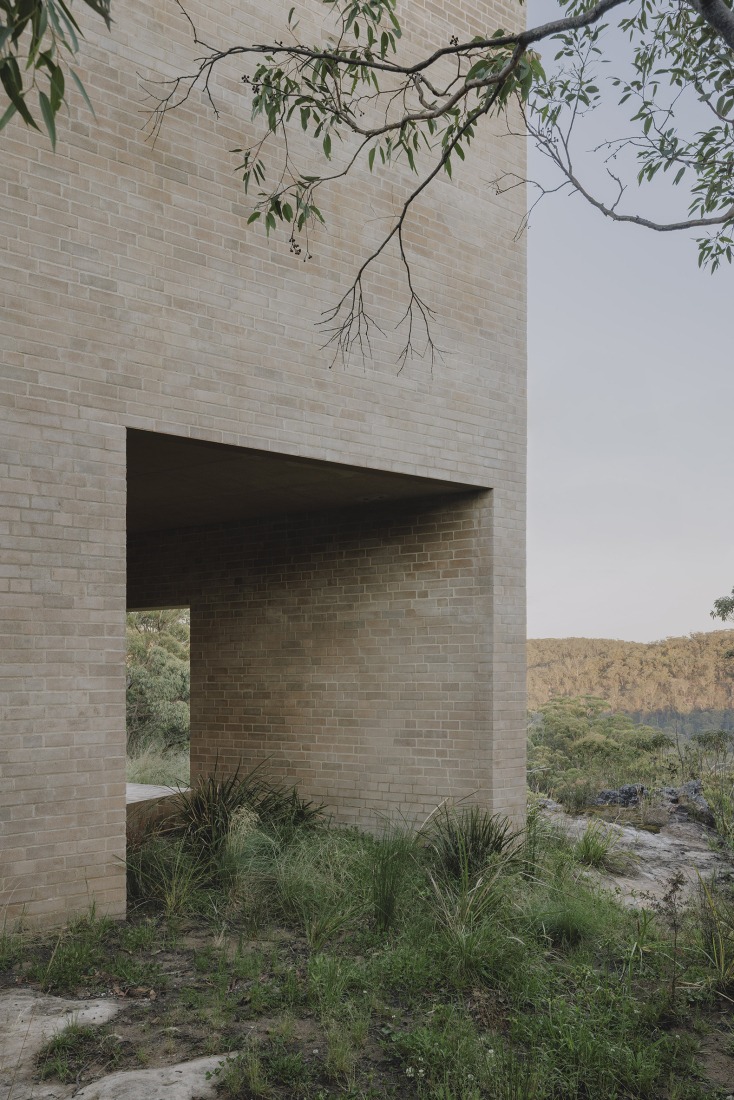 Casa EA por Bokey Grant. Fotografía por Clinton Weaver.