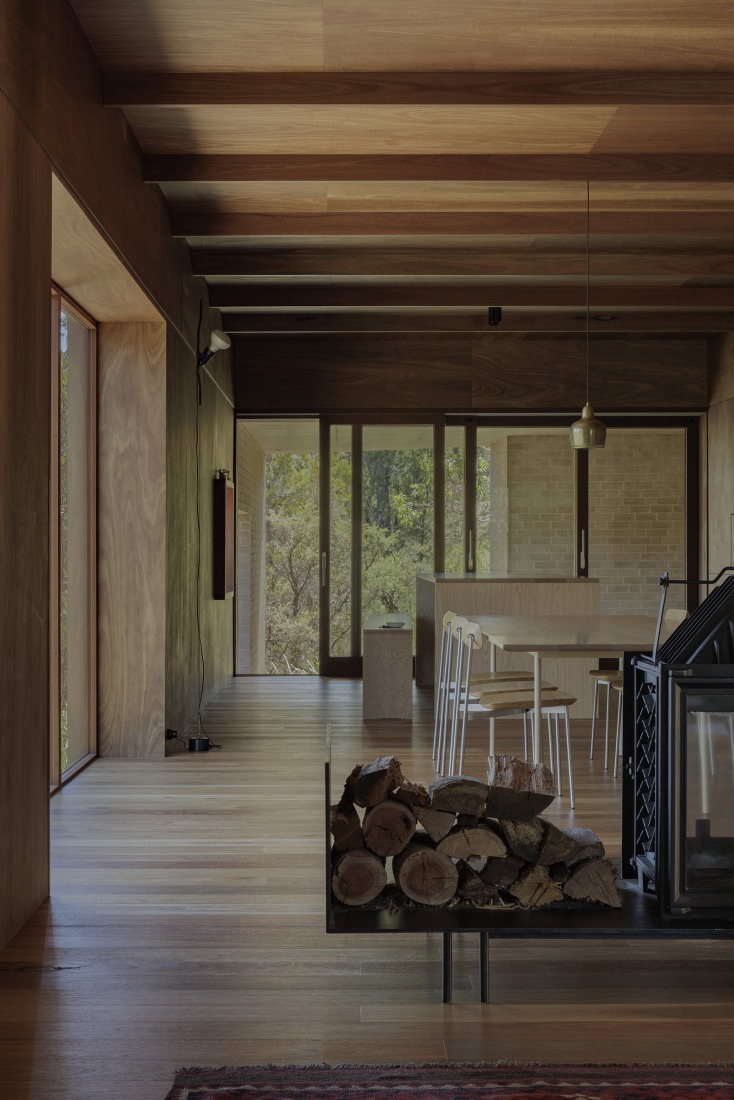 Casa EA por Bokey Grant. Fotografía por Clinton Weaver.