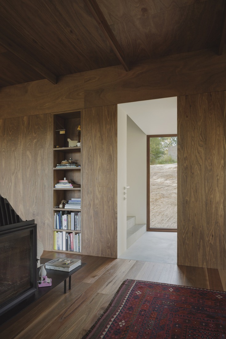 Casa EA por Bokey Grant. Fotografía por Clinton Weaver.