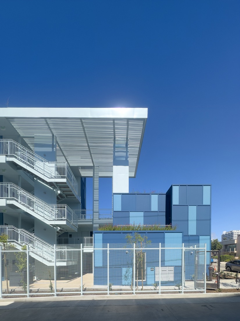Berkeley Station by Brooks + Scarpa. Photograph by TBD.