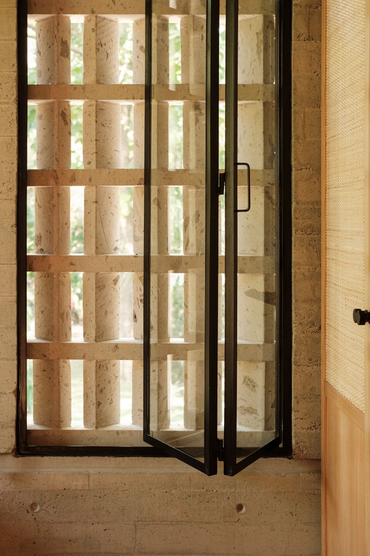 Casa Akina por Di Frenna Arquitectos. Fotografía por Lorena Darquea.